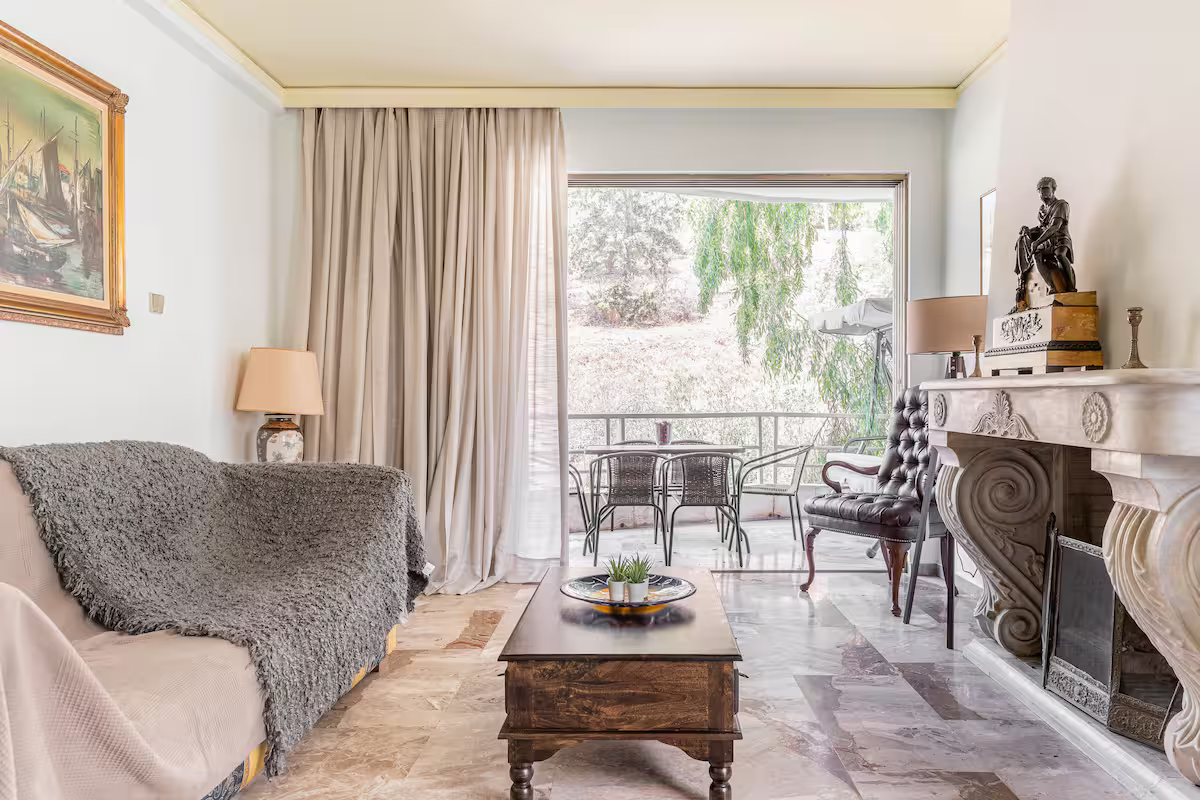 256e0bc5-3650-4f4a-89c1-4be707c87de2